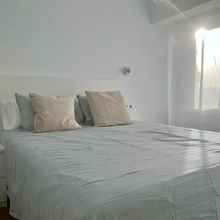 Malagueta 1 Linea De Playa Apartment Malaga Exterior photo